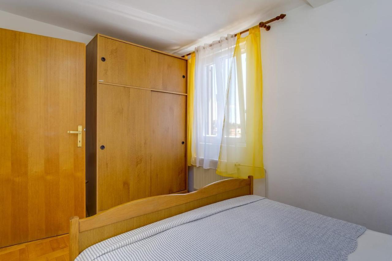Apartmani Nadalina Veli Losinj Bagian luar foto