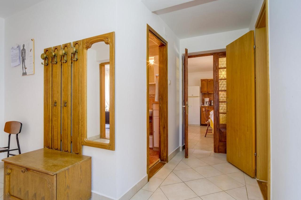 Apartmani Nadalina Veli Losinj Bagian luar foto