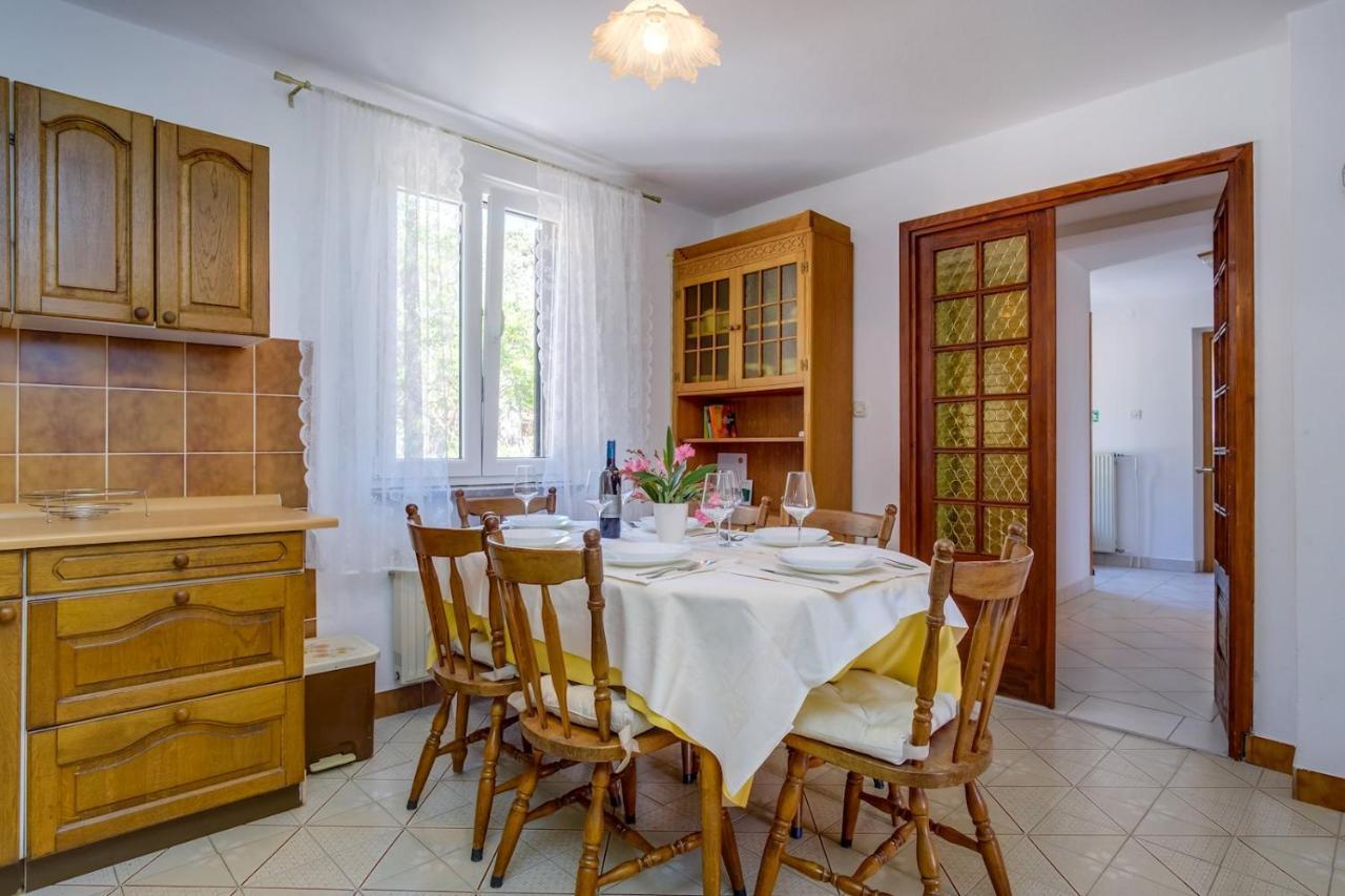 Apartmani Nadalina Veli Losinj Bagian luar foto